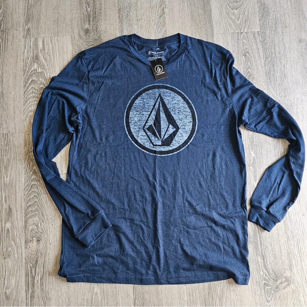 Volcom long sleeve shirt